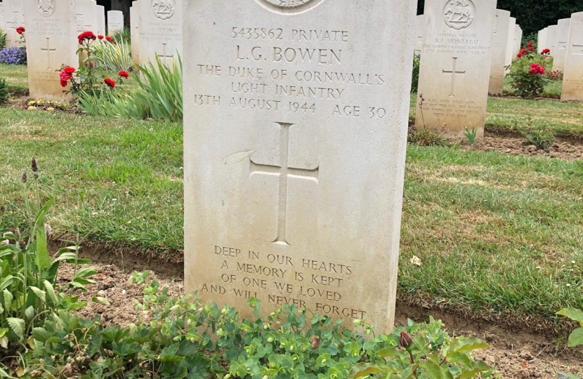 Grave of Private Leslie Bowen